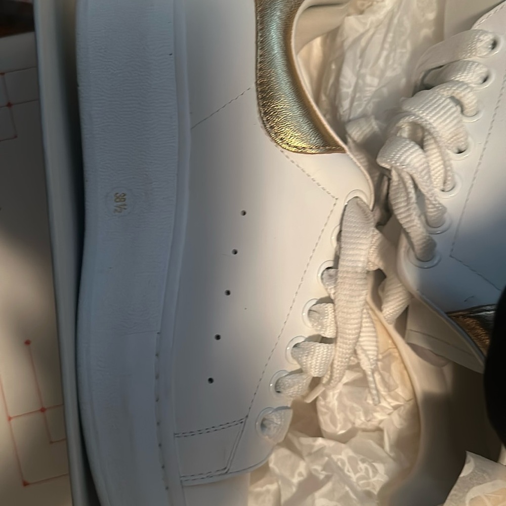 Great condition worn twice